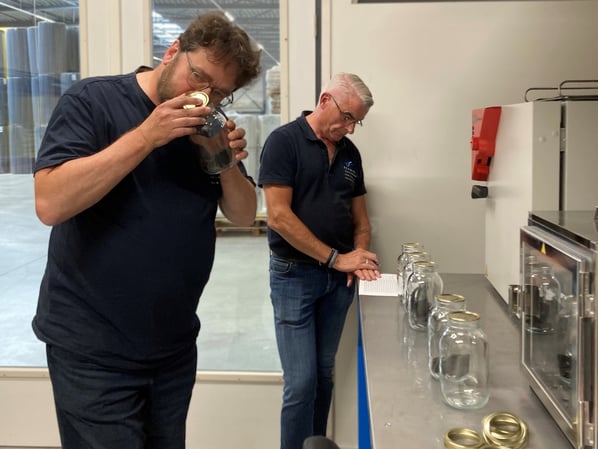 Odor test Richard - Erik