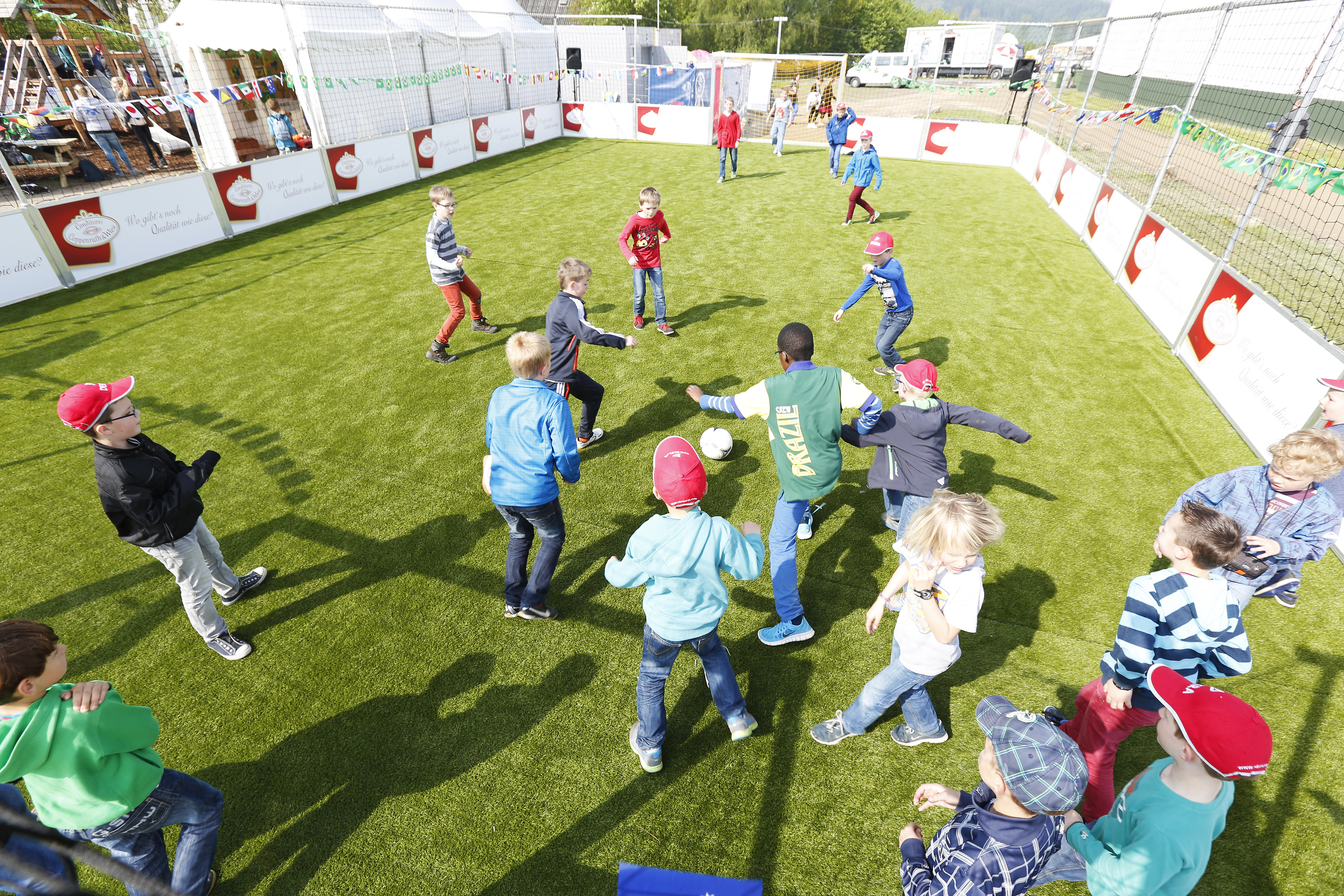 TH Kinderland Fussball 6133 Coppenrath